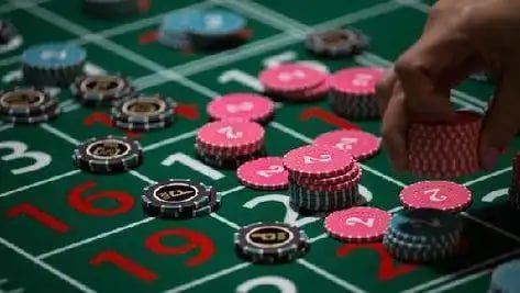 Togel Number live draw interface on gengwd mobile app showing number selection and countdown timer